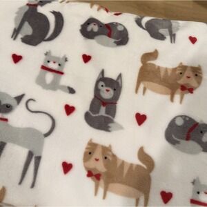 New Cynthia Rowley Valentines Day Cats & Hearts 60 x 70" Super Soft Fleece Throw